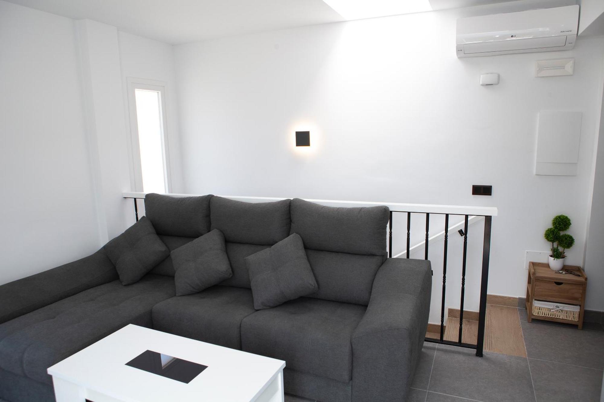 Apartamentos El Chorrilllo Almayate Bajo Exterior photo